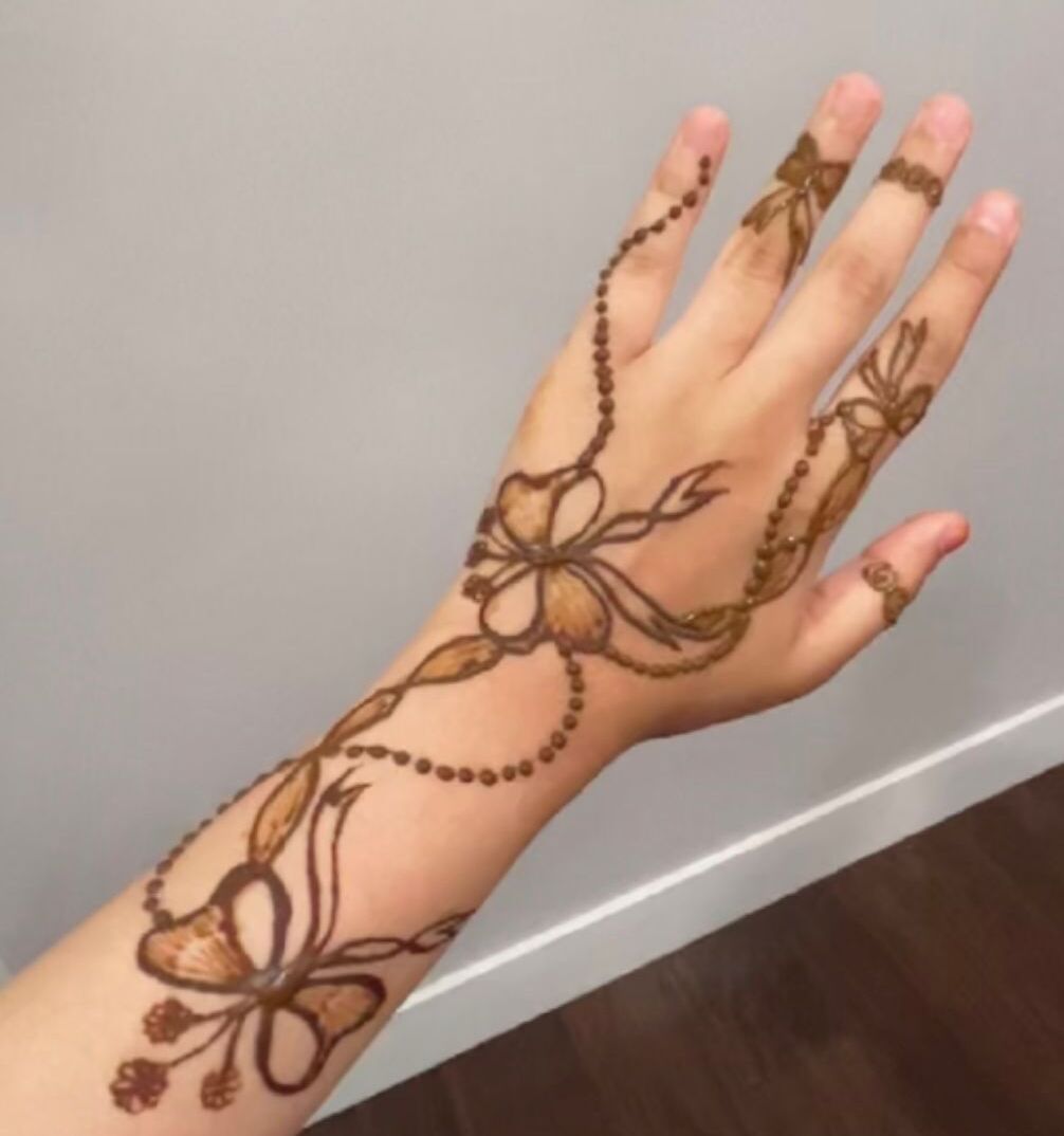 Henna Deesign